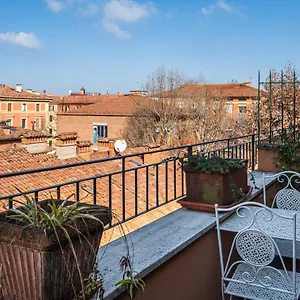 santa-caterina-apartment-by-wonderful-italy.emilia-romagnahotels.net/